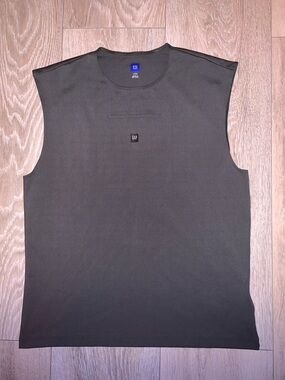 Yeezy Gap Sleeveless Second Skin Dark Green Size: Large